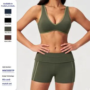 Women's V-Neck Sports Bra and Biker Shorts Set with Contrast Trim
---procurement customization--(https://www.xinlangtextile.com/)