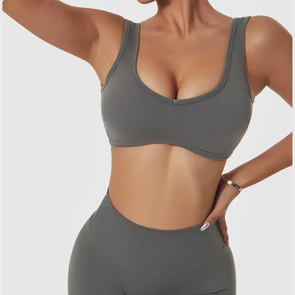 Unique Design Hot Sale U Neck Plus Size Front High Support Fitness Apparel Solid Color Sleeveless Quick Dry Women Sports Bras