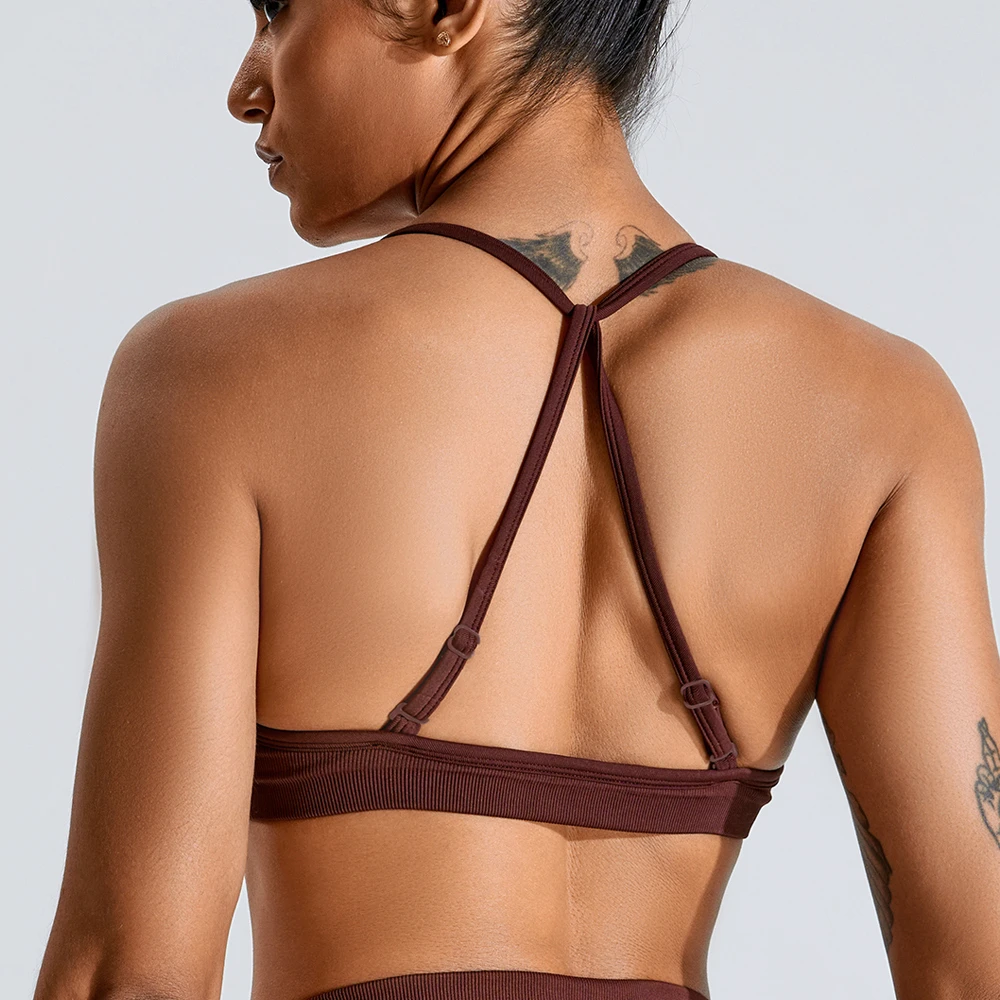 Hot Selling Adjustable Shoulder Strap Sports Bra Seamless Sexy Strappy Fitness Running Top With Vest Workout Bra Design