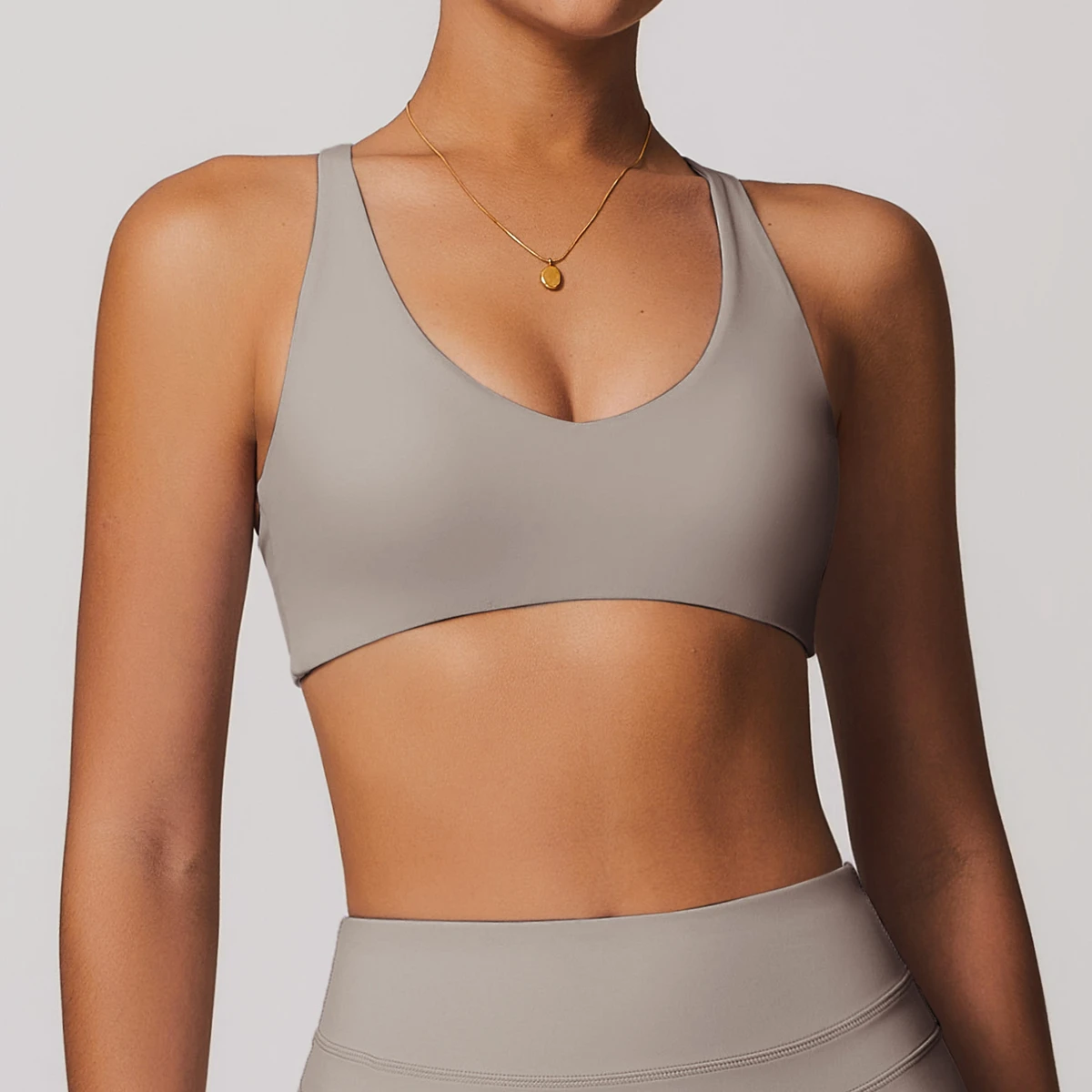 Wholesale Custom Women Yoga Sports Bra Seamless High Support Brushed Cross Strap Spandex/Nylon Running Fitness Workout