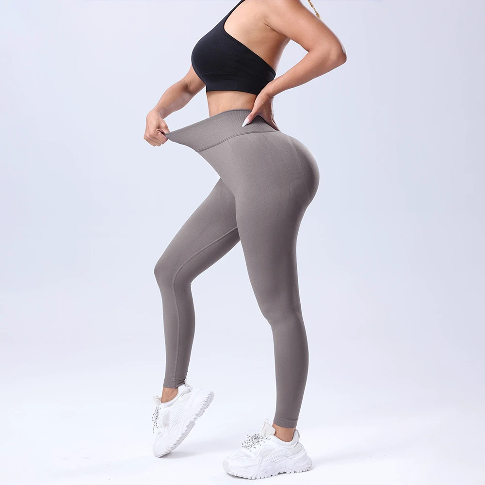 Yoga Pants New Fashion Solid Color Seamless Peach Hip High Waist Tight Yoga Pants Women's Gym Sports Cropped Yoga Pants