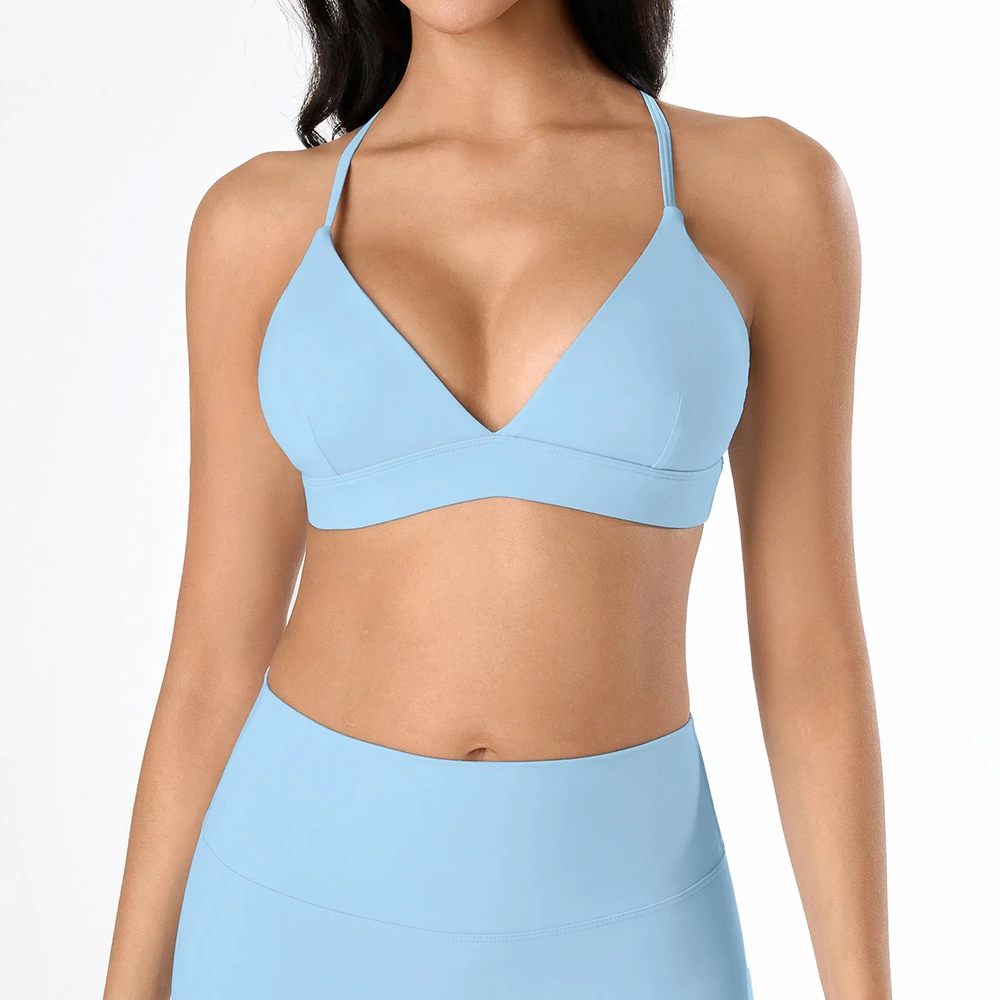 Adjustable Lightweight Shockproof Sports Bra with Cross Back Gathered Support Removable Straps Front Logo for Women Yoga Fitness