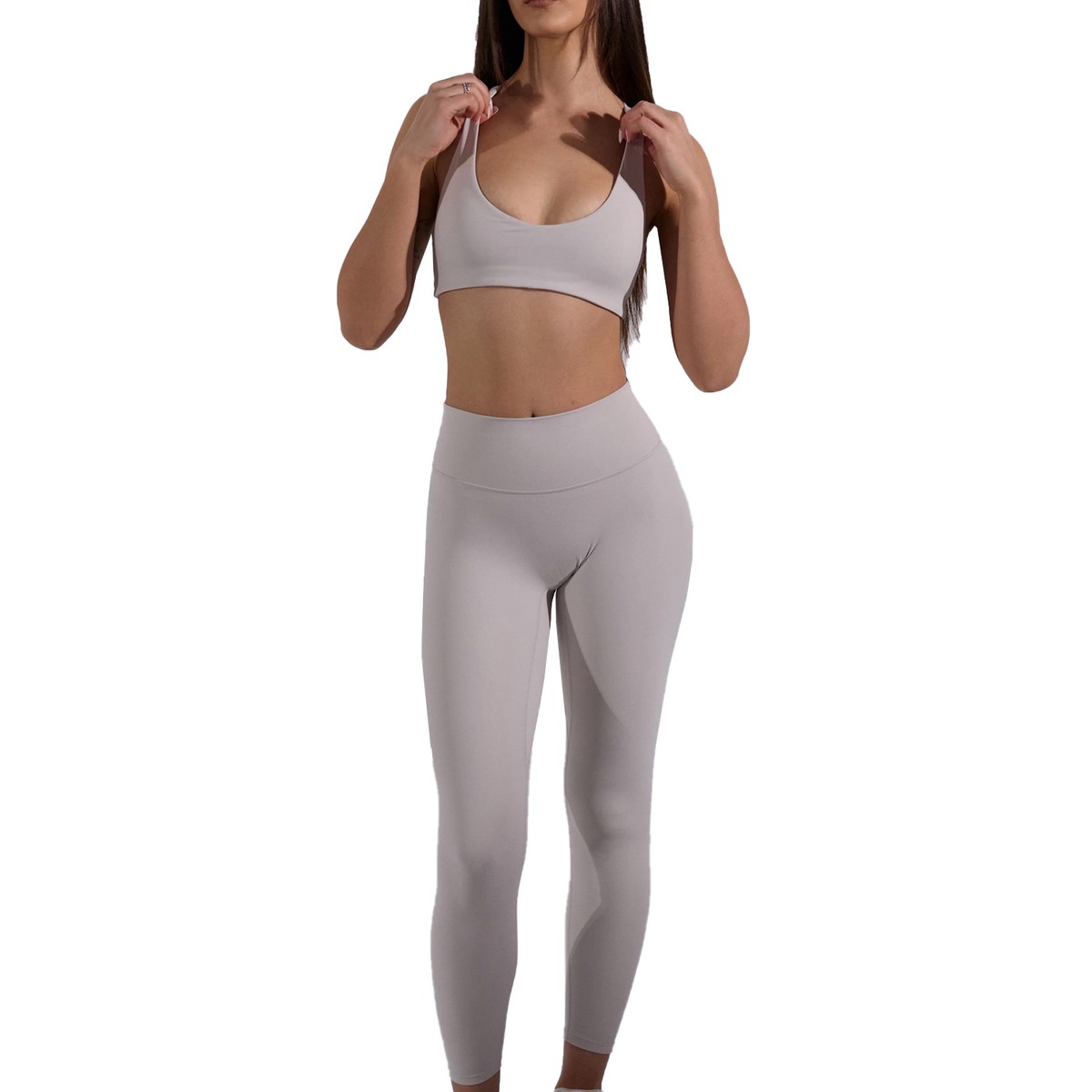 Women's Seamless Nylon Spandex Yoga Set Quick Dry and Breathable Customized Workout Fitness Wear with Front Logo Wholesale