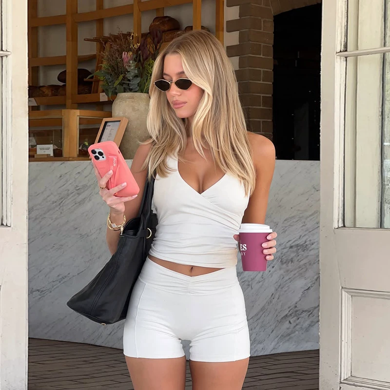 Breathable Solid Halter Neck Yoga Set Women Backless Sports Bra & Mid Waist Elastic Waist Fitness Shorts Two Piece Sports Set