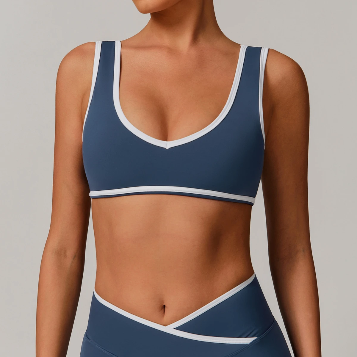 Dare Show New Color Contrast Fixed Double Shoulder Strap Nylon/spandex Sports Underwear Shockproof Women's Yoga Bra Fitness