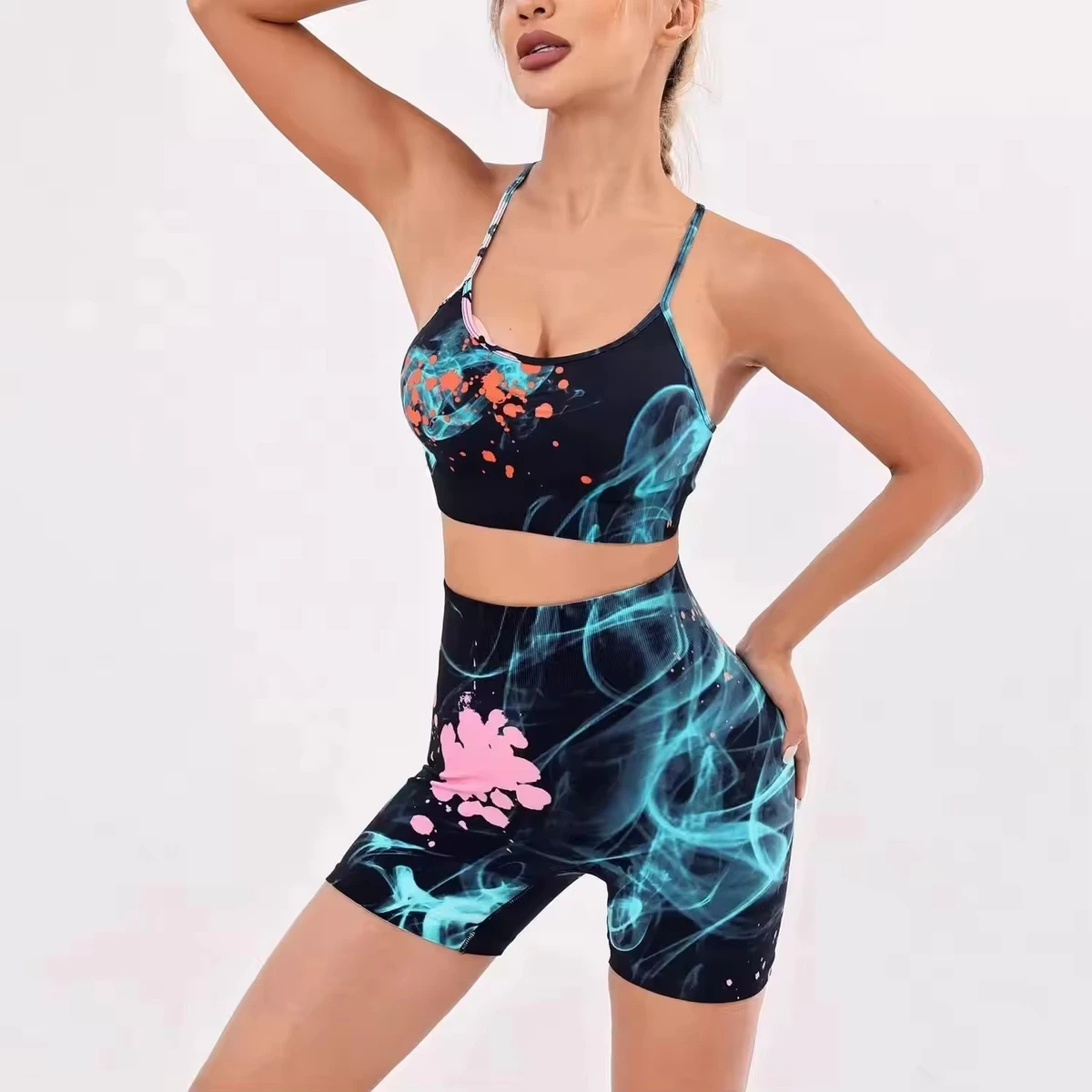 Custom Wholesale Women's Seamless Solid Yoga Set Sports Bra Mid Waist Gym Shorts 2-Piece Activewear Breathable Anti-Bacterial