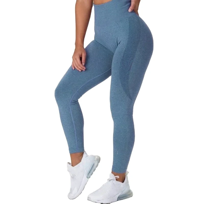 Hot Selling Women's V-Shape Elastic Waist Knitted Nylon Seamless Breathable Lightweight Yoga Fitness Knee-Length Leggings
