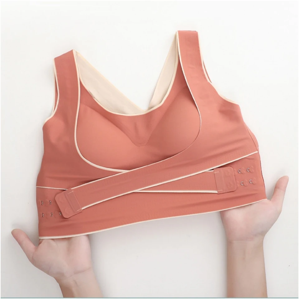 Lady's Seamless Wireless Sports Bra Set Exercise Bra Button Embroidery Summer Triangle Spandex Disposable Breathable Sporty Yoga