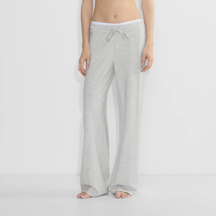 Women's New Waffle Pants Mid-Rise Wide Leg Breathable Casual Straight Flare Plain Color High-Waist Drawstring Pant ODM Supply