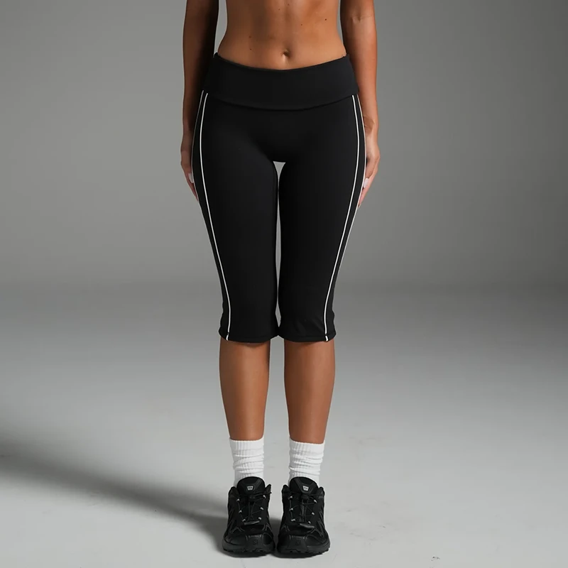OEM Service Women Mid Rise Waist Contrast Stitching Activewear Fitness Buttery Feel Booty Contour Yoga Tights Capri Leggings