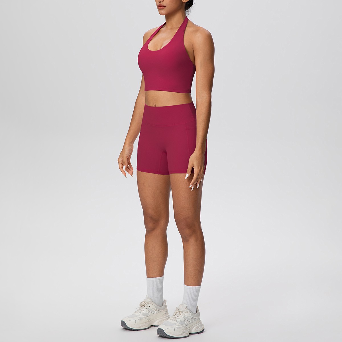 Hot Sale Wholesale Breathable Ladies Pilates Workout Clothing Halter Neck Sports Bra High Waist Biker Shorts Solid Two Piece