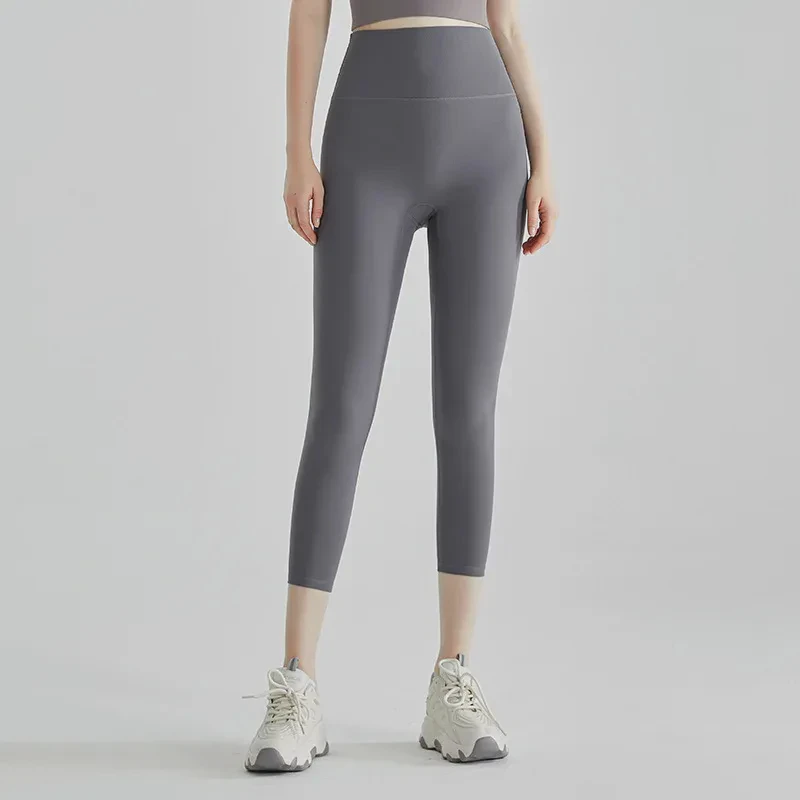 Women's Summer High Waist Sport Fitness Yoga Leggings Thin Seamless Cropped Pants Shark Leg Design Casual Solid Color Knitted