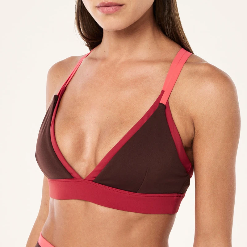 New Collection Custom Women Double Layer Thin Color Block Straps Sports Bra Lightweight Medium Support Crisscross Back Yoga Vest