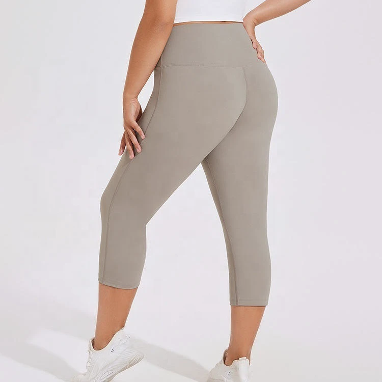 Spring Summer High Elastic Waist Plus Size Breathable Comfortable Running Fitness Yoga Sport Leggings Capri Pants for Women