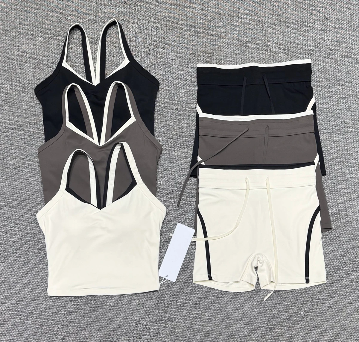 Custom Designer High Quality Women's Spandex Yoga 2-Piece Set Wholesale- Aloe-Soft Sport Bra Crop Top & Pants