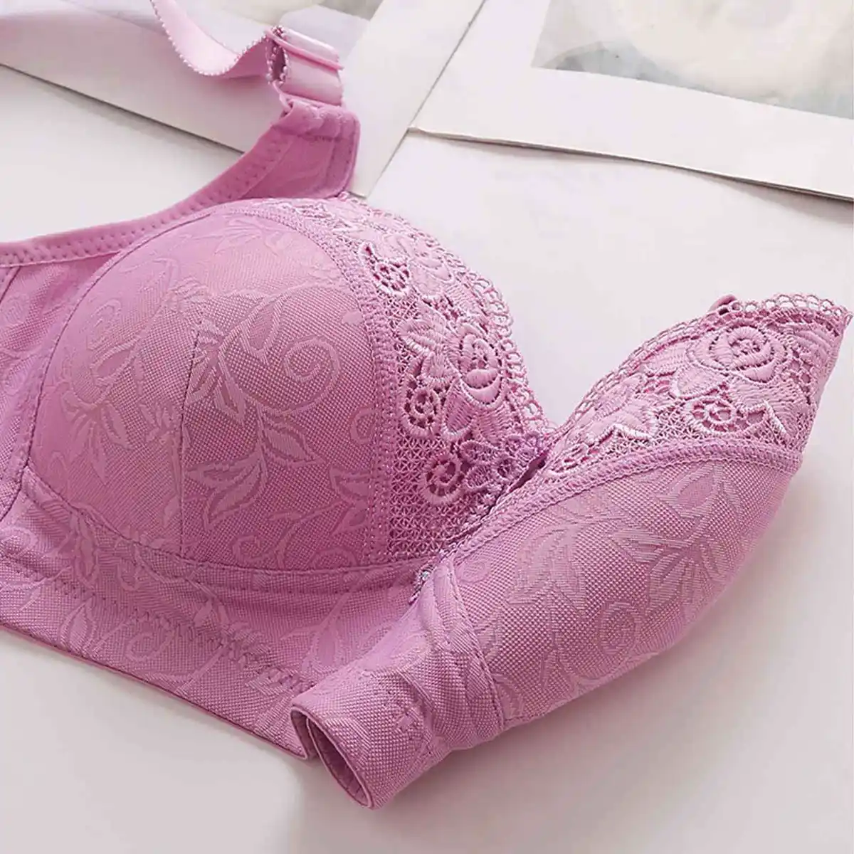 Breathable Women Sports Bra New Design Premium Quality Women Sports Bra Quick Dry Women Sports Bra