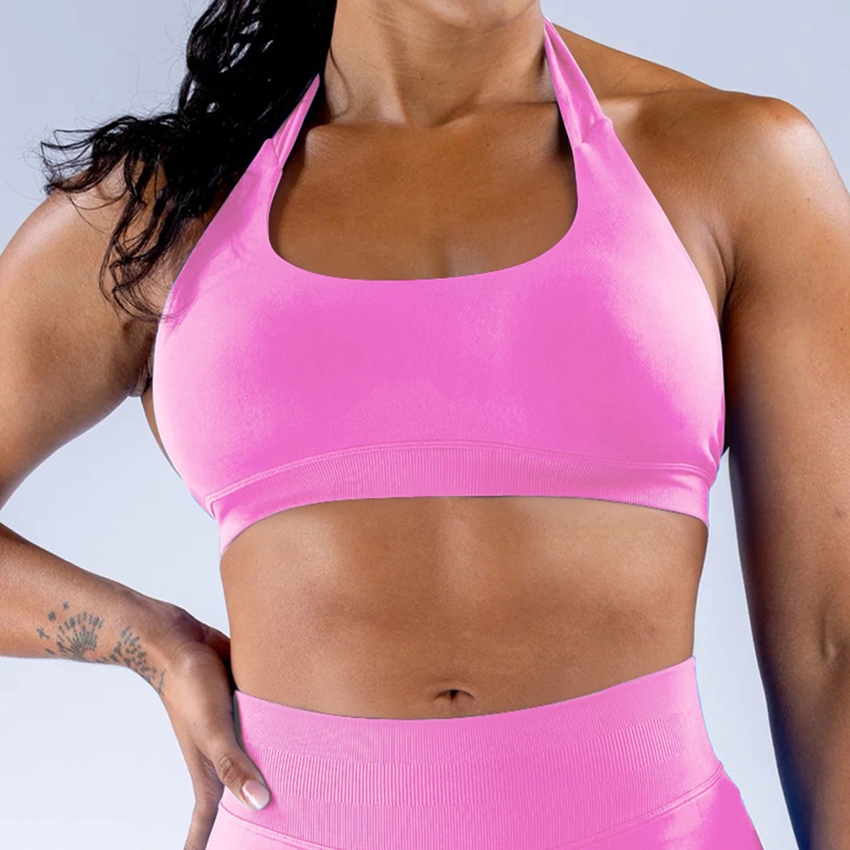 Hot Selling Plus Size Women's Nylon Spandex Four-Way Stretch Quick Dry Breathable Halter Medium Support U-Neck Yoga Sports Bra