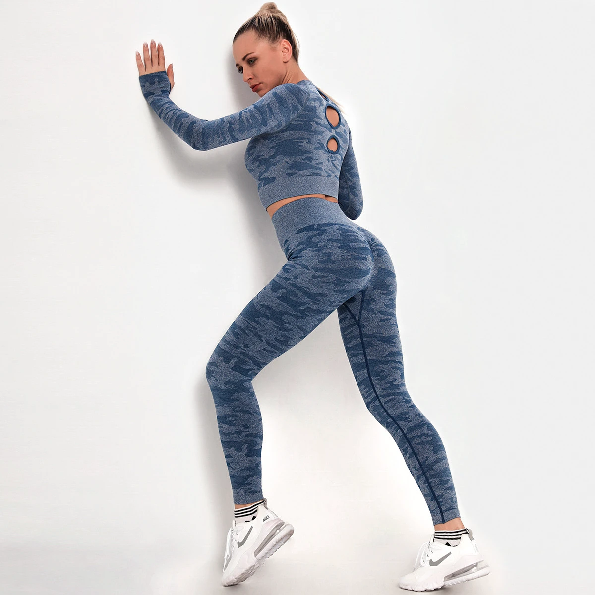 2024 New Butt Lift Camouflage High Waist Seamless Yoga Pants Leggings Long Sleeve Crop Top Thumb Hole Stretch Sports Yoga Wear