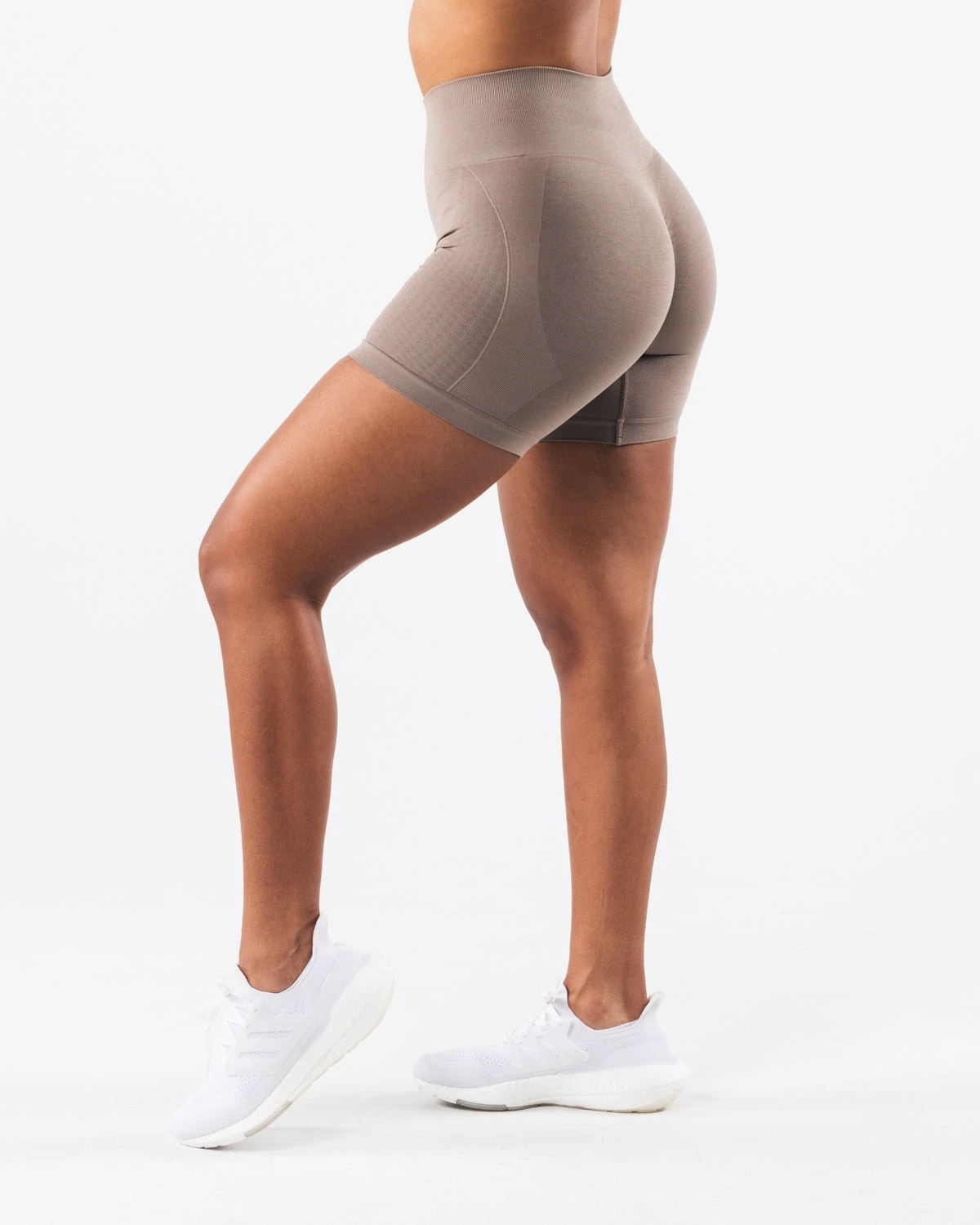 Tight Body-sculpting Hip-lifting Cationic Seamless Fitness Shorts Jacquard Three-quarter Pants Yoga Shorts