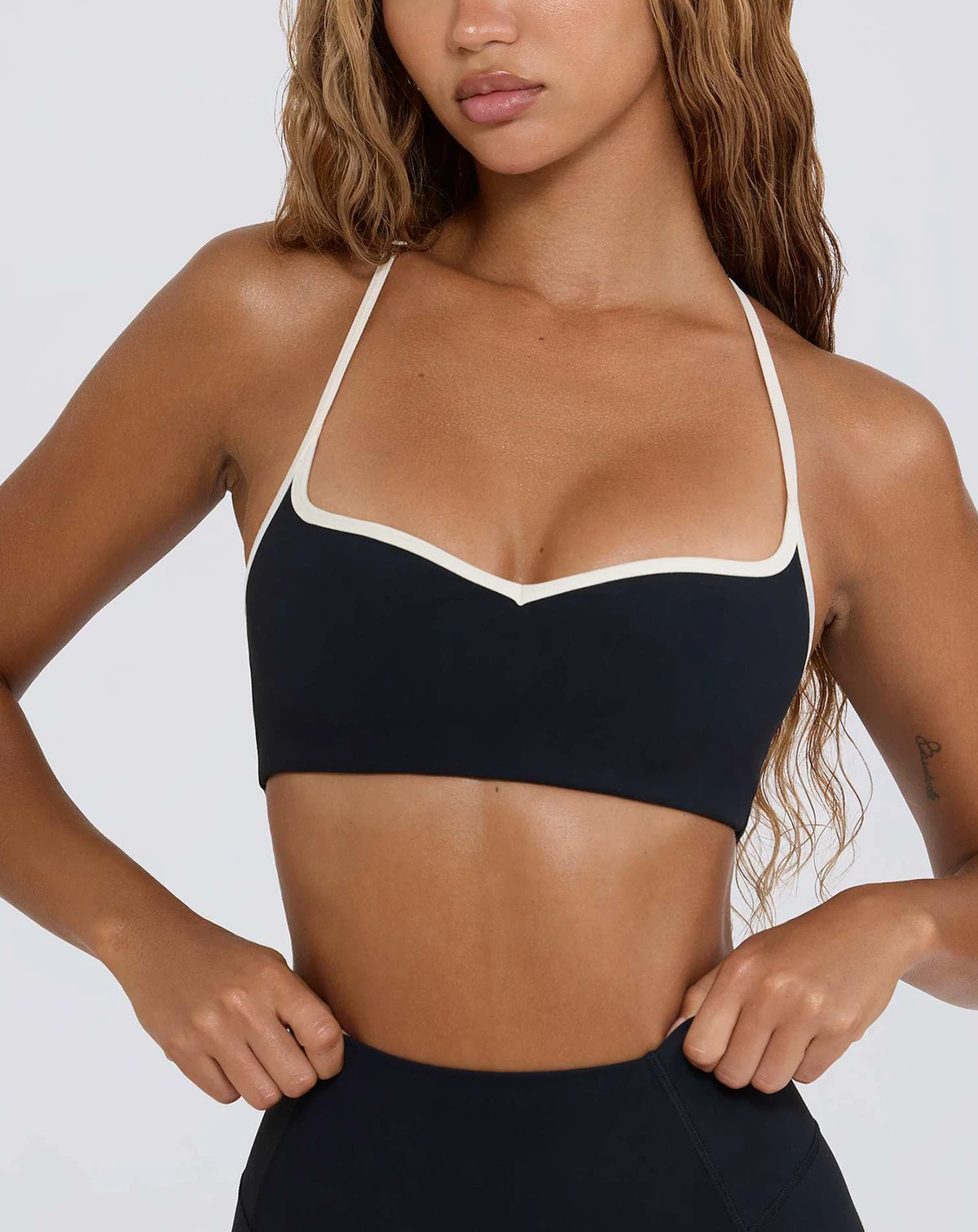 Women High Quality High Support U-NECK Cross Strap Seamless Breathable Comfortable Durable Fitness Bra Gym Yoga Wear