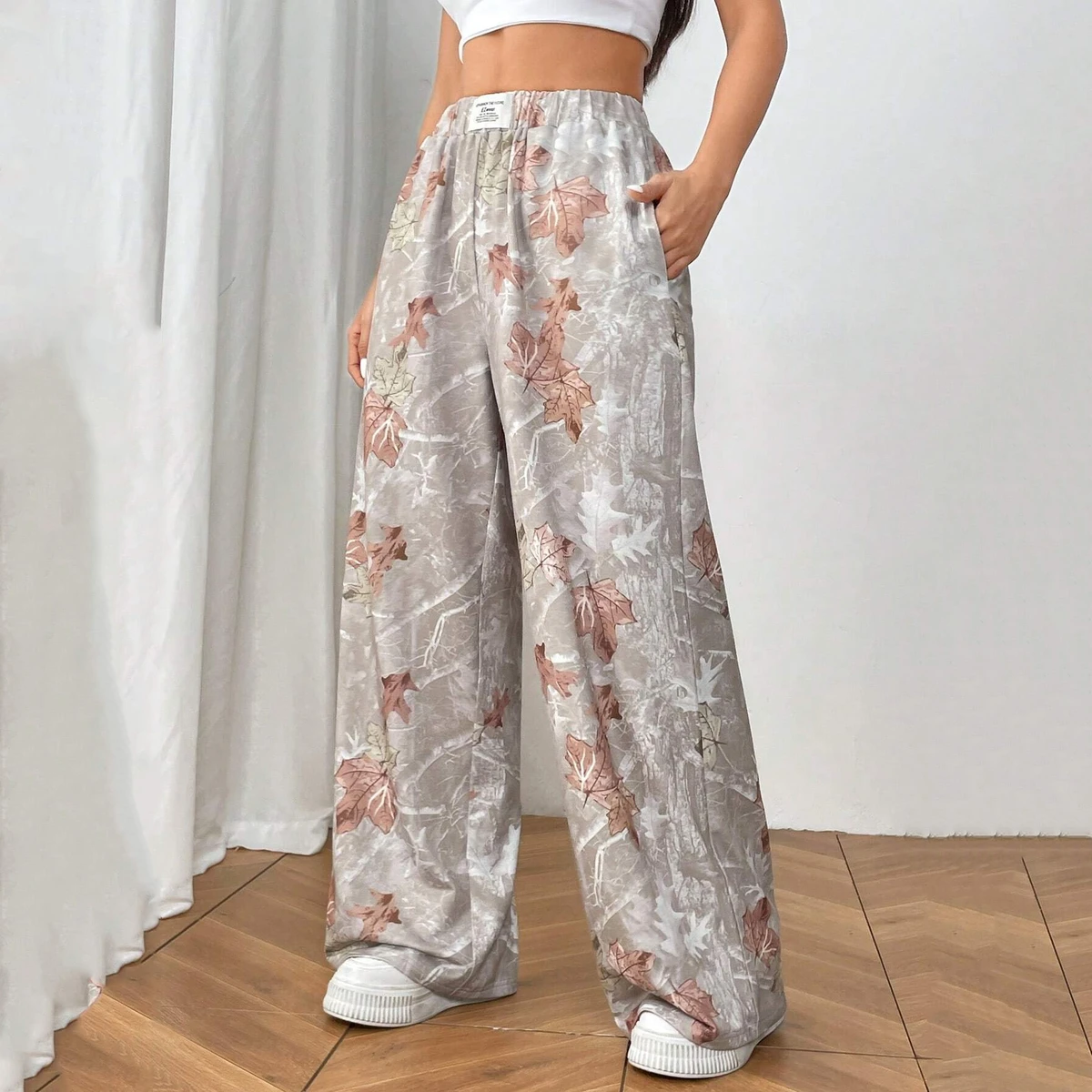 Ladies Loose Casual Wide-Leg Sweatpants Printed Leaves Design Elastic Waist Mid-High Options Flat Cargo Summer Winter Outdoors