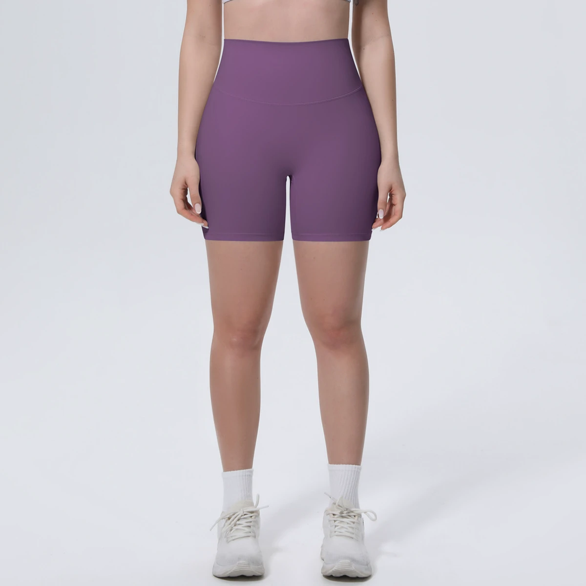 2026 Ice Scented Breathable Solid Form Fitting Yoga Shorts Exercise Athletic Gym Women Hip Lift Yoga Phone Pocket