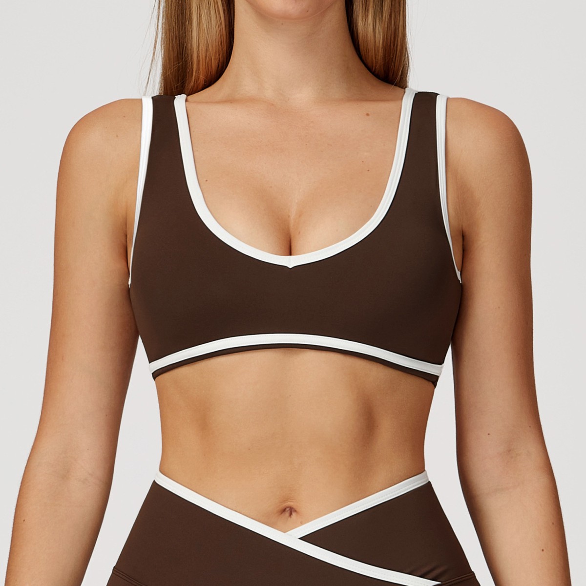 Women's Breathable Lightweight Solid Sports Bra Wide Straps Four-Way Stretch | Yoga Workout Fitness Bra Elastic Waist Shorts