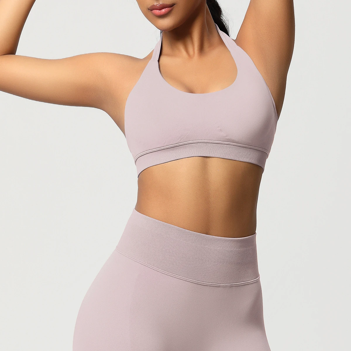Wholesale Women's Custom Sports Bra Gym XL Size Four-Way Stretch Seamless Breathable Halterneck Backless Front Eco-Friendly