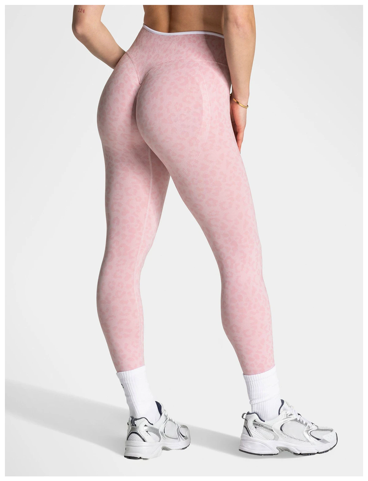 Women's High-Waist Butt-Lifting Leopard-Print Yoga Pants Fitness Leggings-Seamless Tummy Control Spandex/Nylon Full-Length
