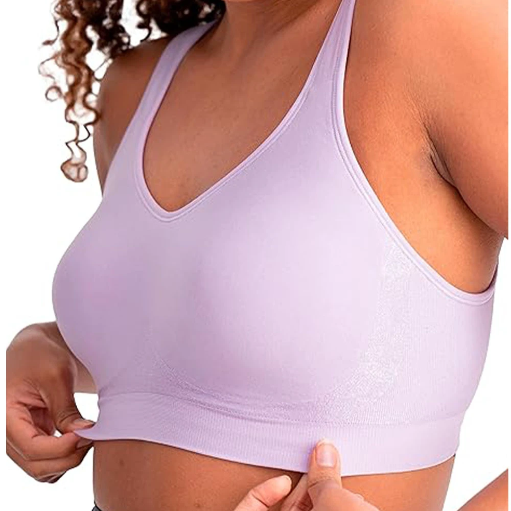 Women sports bra with removable pads stretchable fabric and smooth texture for high support fitness and gym workouts