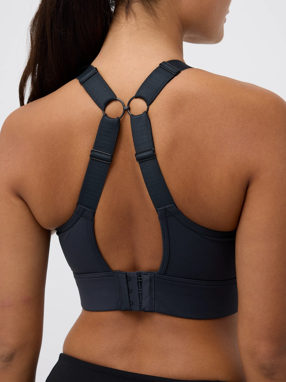 Custom High Impact Sports Bra Molded Cup Workout Training Bra Fitness Adjustable Strap Hook Back High Support Gym Bra Activewear