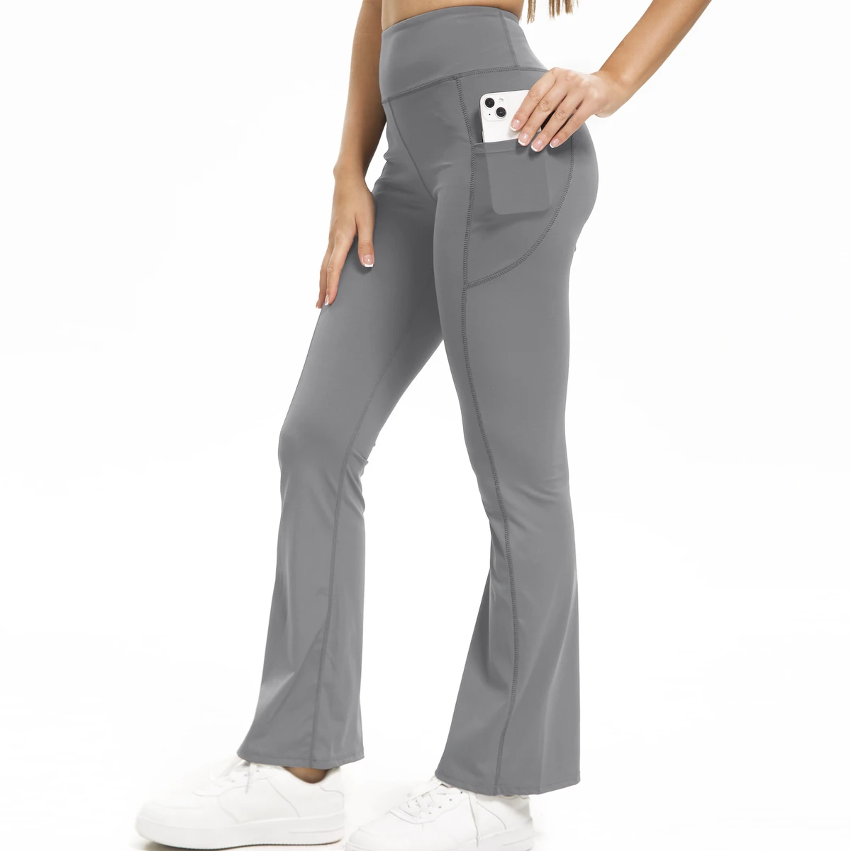 Flared Utility-Style Solid Full-Length Yoga Pants Side Pockets High-Waisted Butt-Lifting Design Wrinkle-Resistant Tummy Control