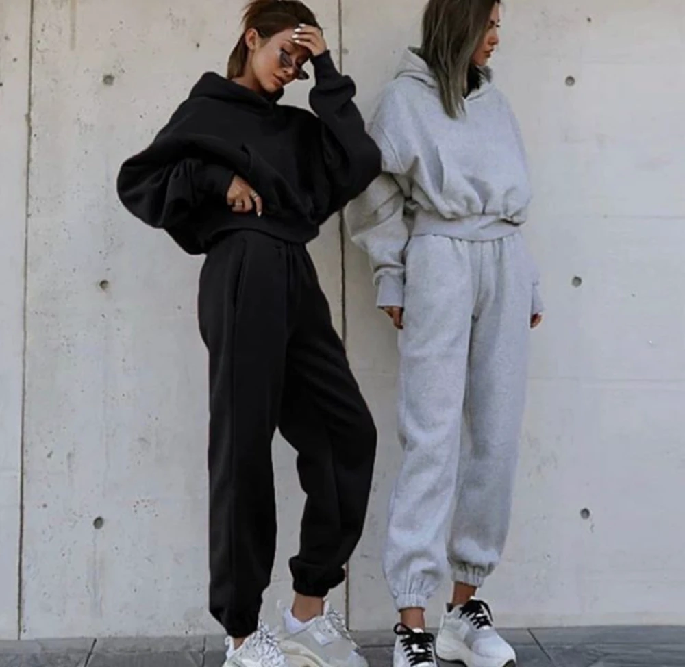 Custom Logo Women Outfits Casual Winter Two Piece Hoodie Set Women's Tracksuits Oversized Crop Top Women Hoodie Joggers Set
