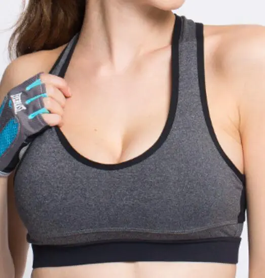 Lightweight Breathable Simple Women Sports Bra Plus Size High Support Customizable Spandex/Nylon Material
