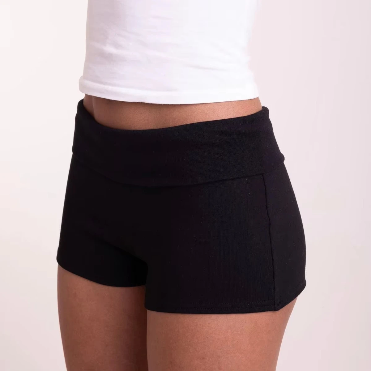 Women's High Waist Stretch Hot Shorts Custom Quick Dry Breathable Tight Sports Yoga Pants with Push-up Effect Hip Hop Style