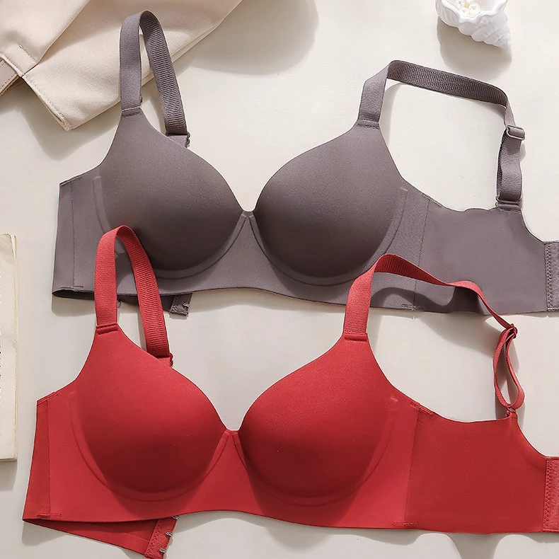 Customized logo Thin Women's Large Cup Seamless Knitted Underwire Sport Bra High Lifting Support Power Push-up Comfortable