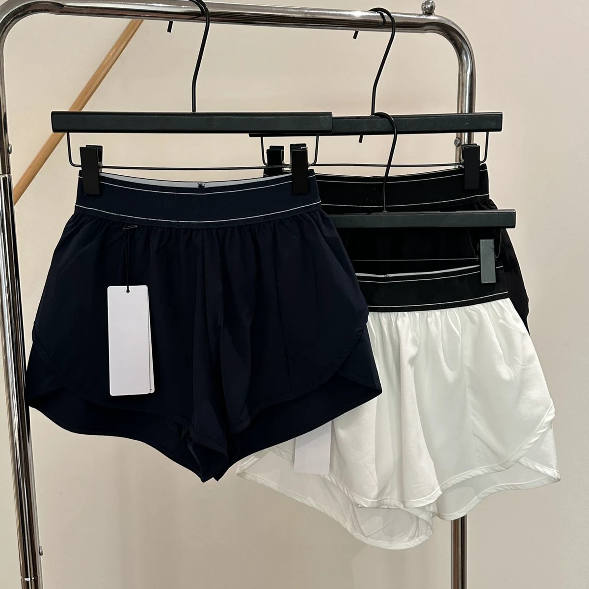 A10 Sporty High Waist Nylon Spandex Quick-drying Yoga Fitness Outdoor Running Anti-Exposure Letter Pattern Pockets Shorts