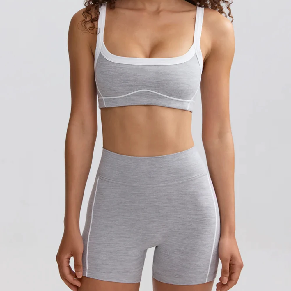 Plain Dyed Sporty Style Women's Yoga Wear Square Neck Sports Bra & Shorts Sets Active Wear Fitness 2 Piece Shorts Set