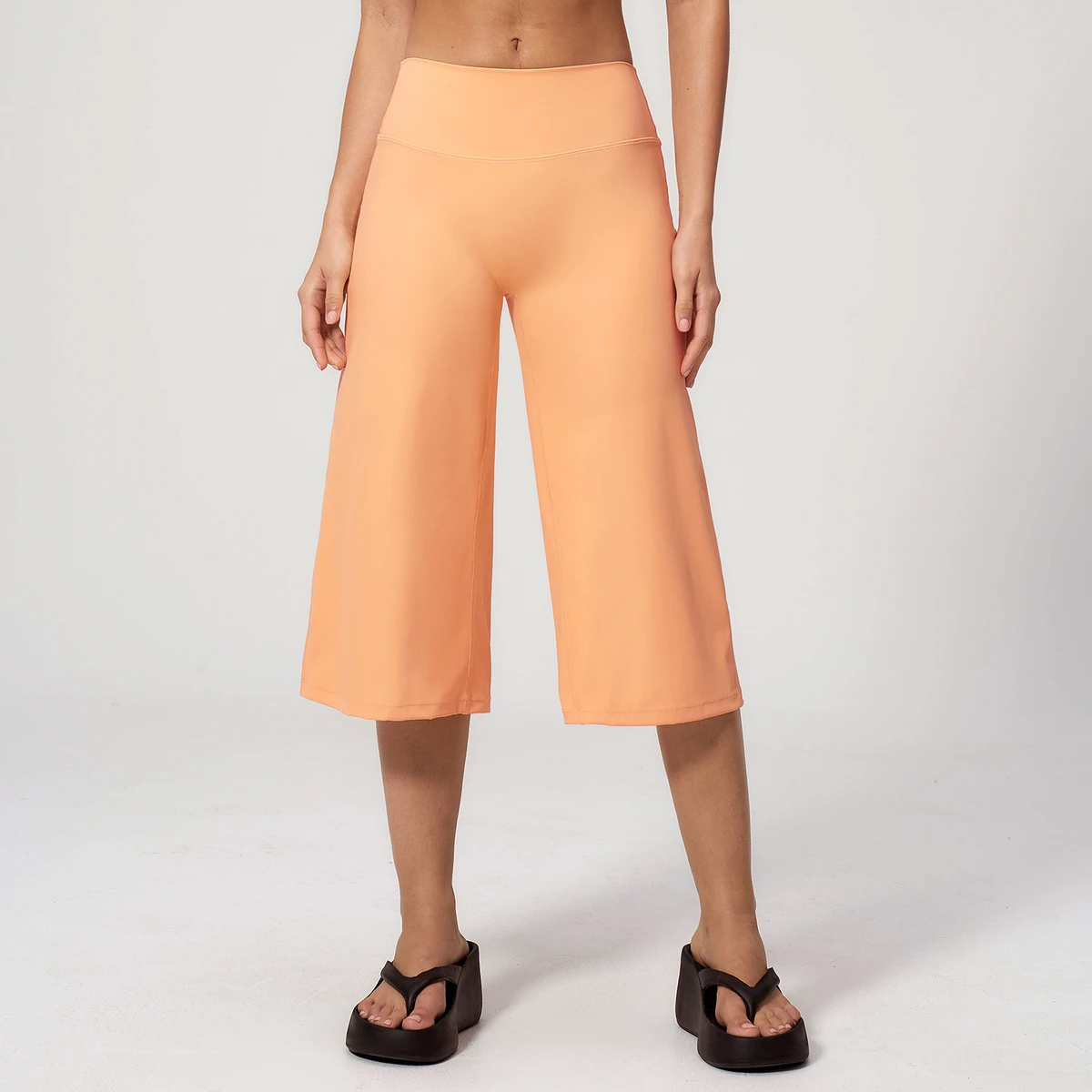 Women High Waisted Capri Pants Wide Leg Yoga Trousers Quick Dry Cropped Leggings Summer Athleisure Gym Activewear