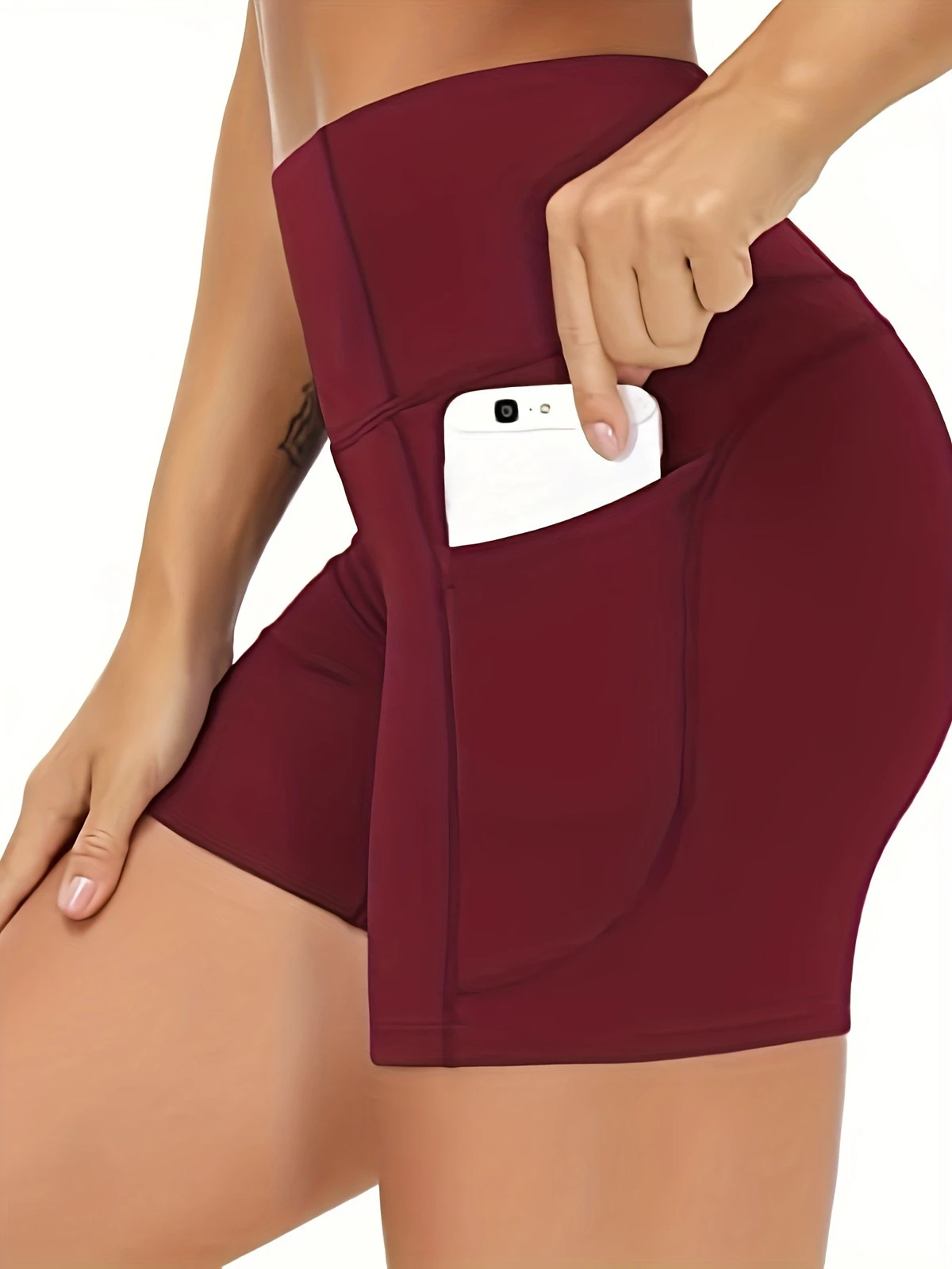 High Quality Women's Sports Fitness Yoga Wear Summer Leggings Quick Drying Shorts Custom Logo Sexy Girls Tight Yoga Pants