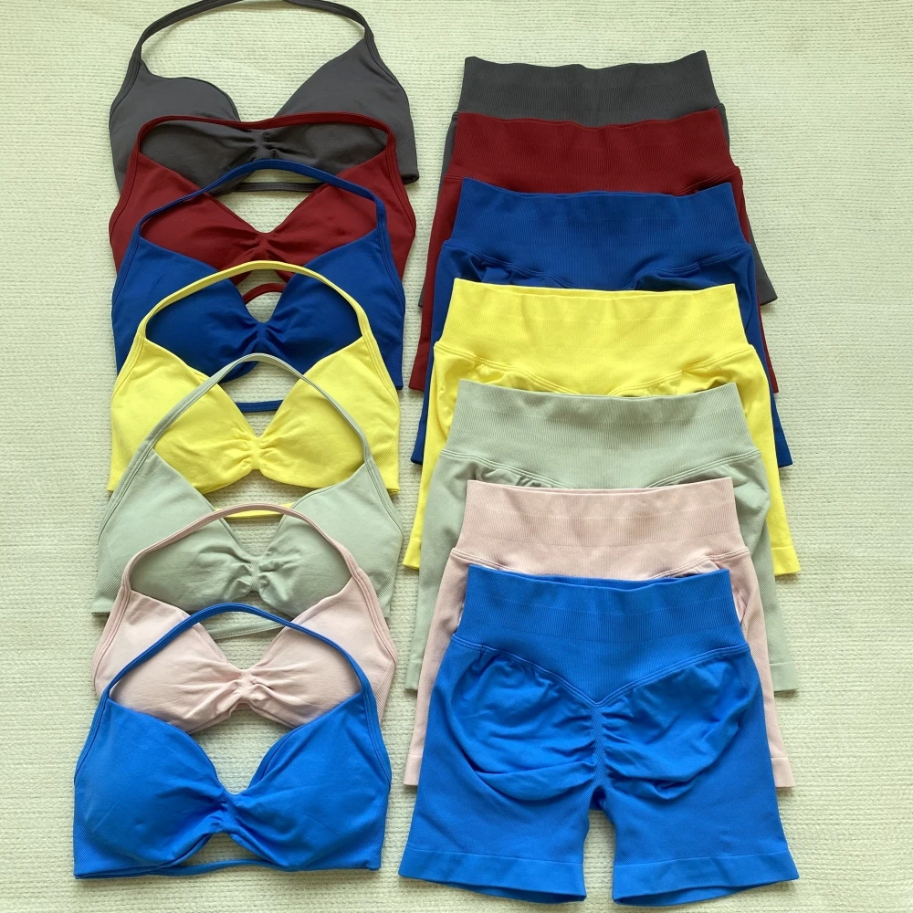 Wholesale Women's Sportswear Eco-friendly Yoga Pilates Elastic Seamless Workout Outfits Deep V Scrunch Butt Yoga Legging Sets