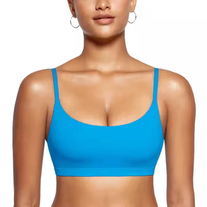 Hot Selling Plus Size Lightweight Medium Support Women's Sports Bra Yoga Gym Fitness Custom Logo Front Breathable Quick Dry