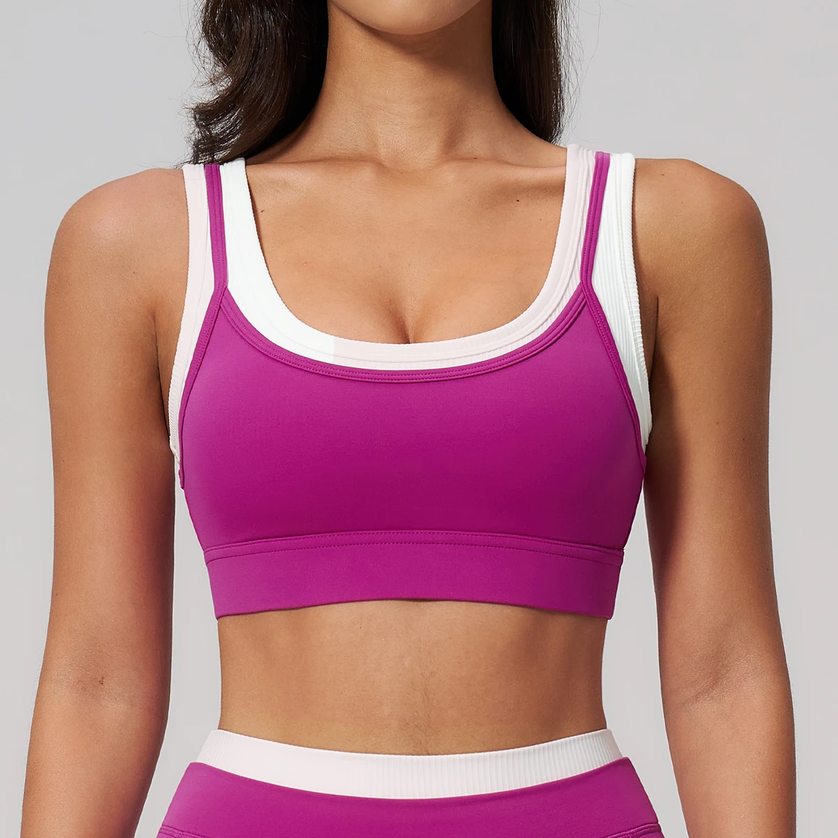 Women's Lightweight Breathable Seamless Yoga Bra Push-Up Removable Pads Halter Neck Supportive Sports Bra