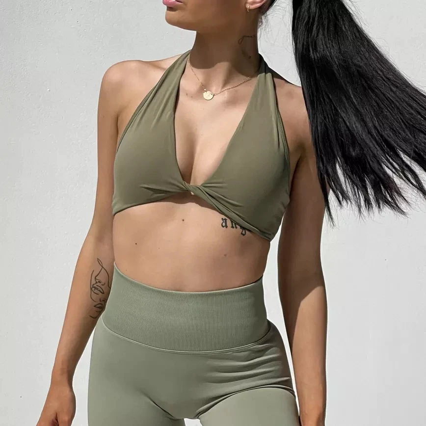 Custom 2022 Athletic Fitness Wear Solid Front Twist Yoga Bra Women Workout Halter Sports Bra