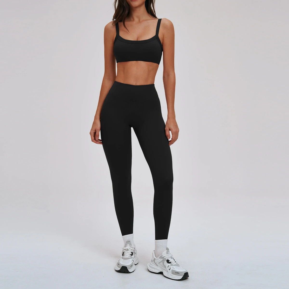 Eco-Friendly Breathable Striped Crew Neck Full Sleeve Yoga Set High-Waisted Elastic Waist Lightweight 2-Piece Front