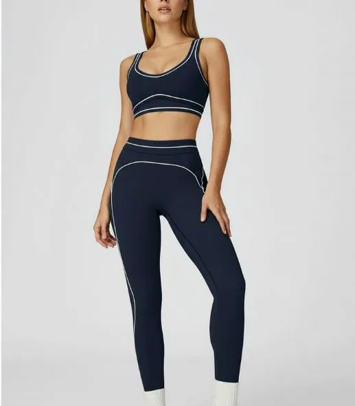 Designer Yoga Set With High Waist Seamless Training Suit And Padding, Skin Friendly Material, Elastic And Breathable Texture