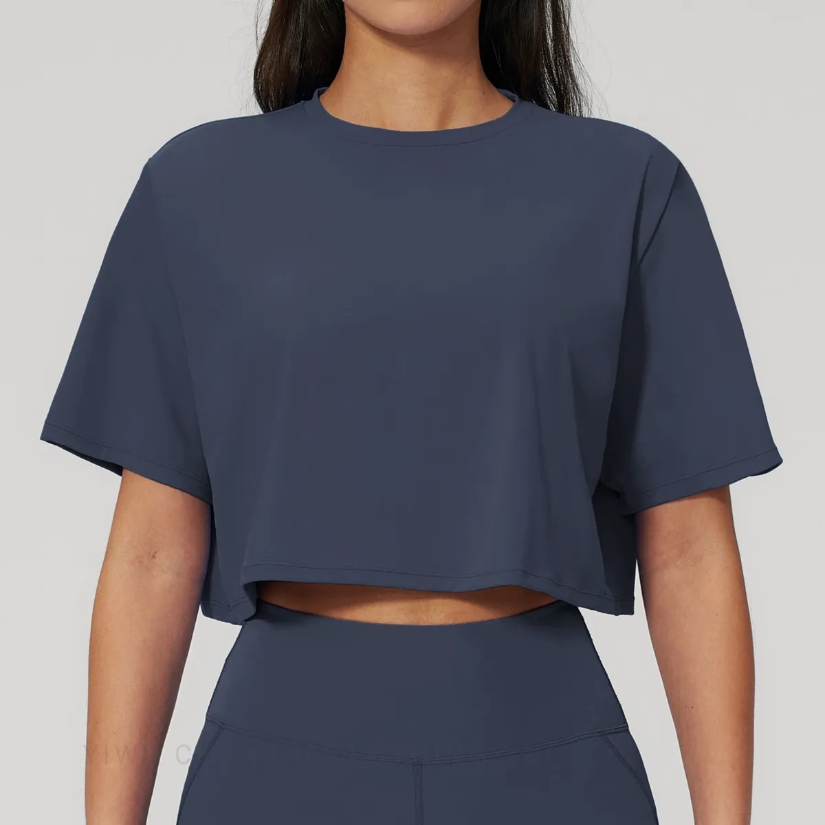 European & American Style Women's Sports Short Sleeve Yoga Top, Cropped Loose Fit Round Neck T-Shirt Athletic Yoga Clothing