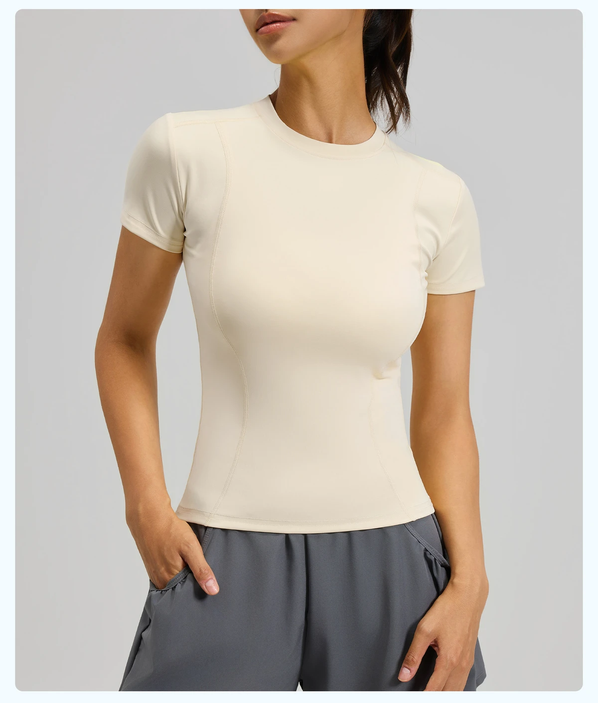 Breathable Lightweight Solid ColorSpandex/Polyester Short Sleeve Yoga TopWomen's Casual Running Fitness