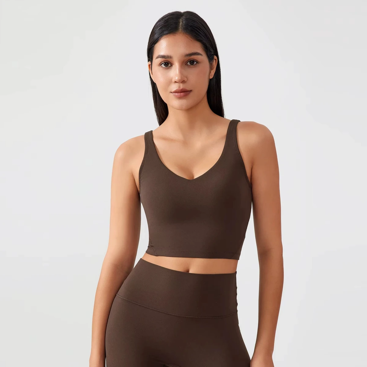 Custom Design Women Yoga Top Polyester Spandex Loose Fit Lightweight Quick Dry Breathable Workout Vest Tank Top Front Logo