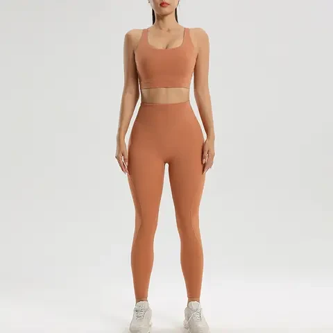 Colorful Seamless Yoga Suit Set Quick-Drying High Waisted Fitness Exercise Gear Tight-Fitting Tight for Plus Sizes Solid Running